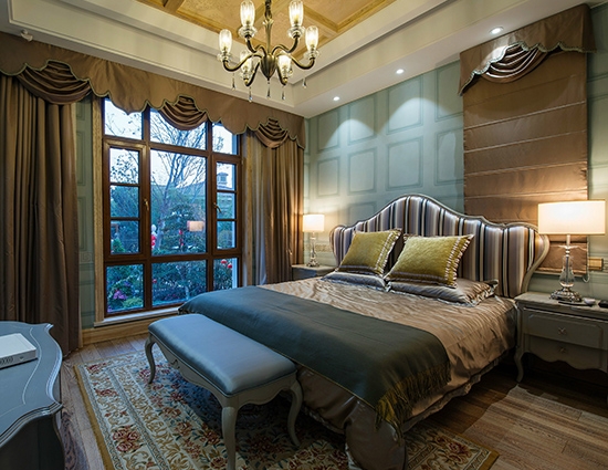 鋁合（hé）金平開（kāi）窗